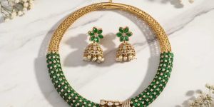 Trendy Mehendi Polish Full Stone Short Necklace Set for Wedding & Functions