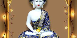 meditating sitting buddha statue