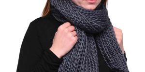 Ladies Black POM-POM Winter Scarf