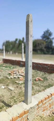 7 Feet RCC Fencing Pole