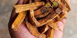 Natural Kasthoori Haldi