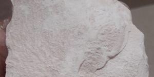 Off White China Clay Lumps