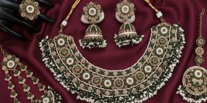 Traditional Mehendi Finish Clustered Pearl Designer Necklace Set
