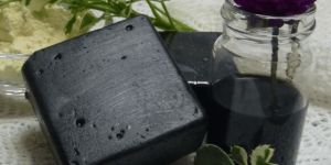 Coconut & Charcoal Handmade Soap