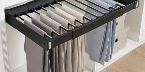 Pull Out Single Line Pant Rack