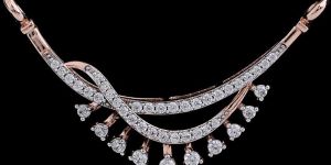 Light Diamond Cluster Mangalsutra