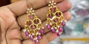 Ladies Purple & White Stone Kundan Earrings