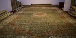 Kashan Silk Cotton Handmade Carpets