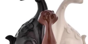 Polyresin Cat Family Statue