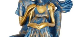 Small Couple Miniature Showpiece