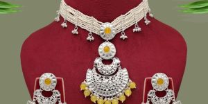 Yellow Color Choker Kundan Necklace Set (KN1379YLW)