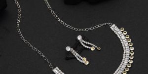 Yellow Color Stone Necklace Set