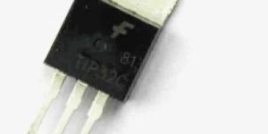 TIP32C PNP Bipolar Power Transistor (100V 3A TO-220)
