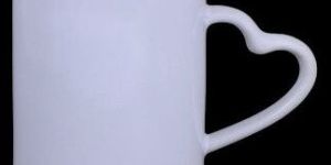 HEART HANDLE SHAPE MUG