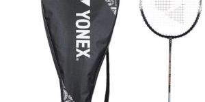 ZR 100 Light Aluminium Badminton Racquet with Full Cover