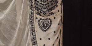 Semi-Stitch without Sleeves Muslin Ladies Suit