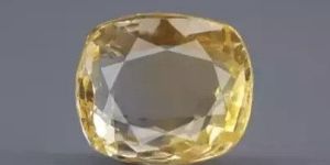 Ceylon Yellow Sapphire - 3.97 Carat Limited Quality CYS-3925