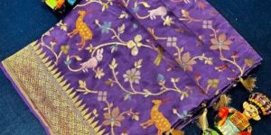 Swarnapriya Banarasi Masaru Silk Saree with Tested Zari and Twisted Yarn