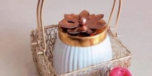 White And Gold Metal with Powder Coating Wedding Basket