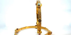 Ladies Gold Bangle Set Bn006