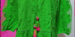 Ladies Green Woven Design Tunic