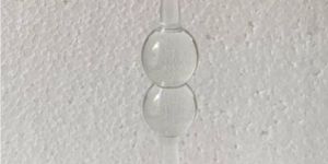 Transparent Round Wine Glass