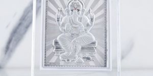 Plastic 999 Silver Ganesh Frame