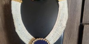 Ladies Party Wear Handmade Necklace Set