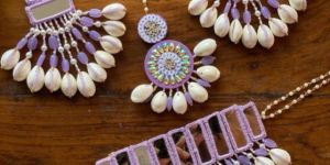 Ladies White & Lavender Mirror Necklace Set