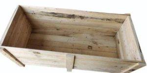 Rectangular Solid Wood Pallet Box