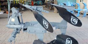 Popular Model 2 Bottom Fast Reverse Plough