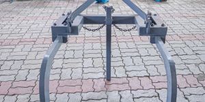 Rond Blade Rigid Type Saras Cultivator