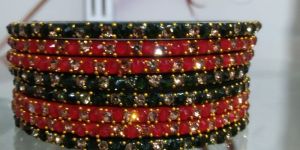 8 Pcs Red and Green Stone Work Daily Wear Lac Bangle Set