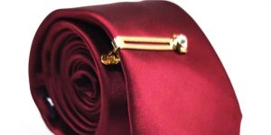 Golden Tie Pin with Diamond Stone