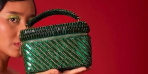 Ladies Green Laura Pearl Cube Hand Bag