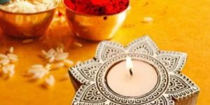 Wooden 8 Petal Mandala T-Light Candle Holder Set of 2