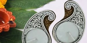 Wooden Paisley Block T-Light Candle Holder Set of 2