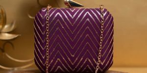 Wine Sequins Zigzag Embroidery Clutch Bag for Women