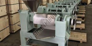 Mini Oil Expeller Machine