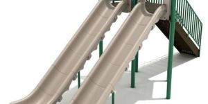 Double Wavy Slide (L-7FT, H-4.5FT)