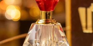 Scarlet Velvet Attar