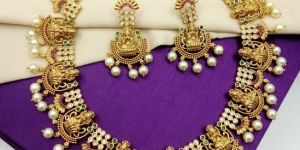 Women Short South Necklace-O-2914-Gold mat-Multi