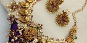 Women Short South-Necklace-O-3373