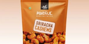 Sriracha Cashews