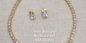 Solitaire Ladies Necklace Set Embellished