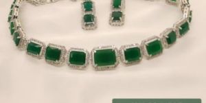 Tapsee Cz Ladies Choker Set