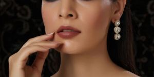 Women UNCUT 3 TIER KUNDAN DANGLER EARRINGS