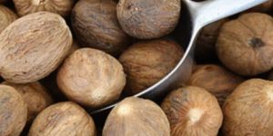 Whole Nutmeg