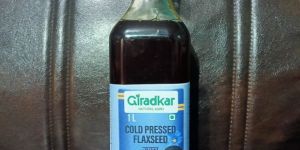 1 Litre Cold Pressed Flaxseed Oil