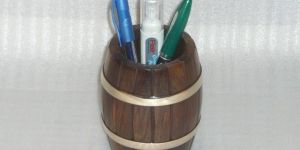 Wooden Pen Stand